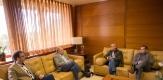 El viceconsejero de Empleo del Gobierno de Canarias es recibido en el Cabildo de La Gomera