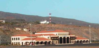 La borrasca en Canarias obliga a cancelar y desviar varios vuelos