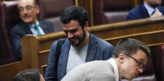 La confluencia con Podemos amenaza la paz interna de IU de cara a su Asamblea