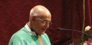 El Ayuntamiento de Hermigua muestra sus condolencias por el fallecimiento del sacerdote Carlos González Quintero