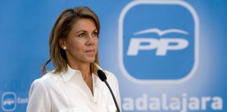 Cospedal cita a los 7 líderes insulares de PP canario para el relevo de Soria