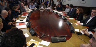 El pacto para investir a Pedro Sánchez, cada vez más lejos