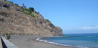 Cerrada temporalmente la playa de La Cueva por trabajos en el área