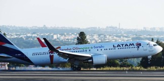 La mayor aerolínea latinoamericana suspende los vuelos a Venezuela