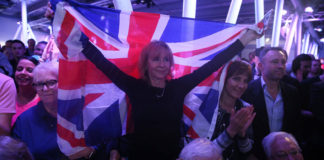 REINO UNIDO VOTA POR DEJAR LA UNIÓN EUROPEA