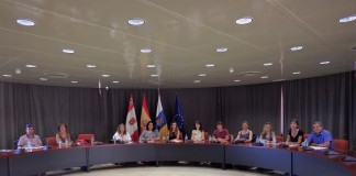 El Cabildo acoge una reunión de trabajo sobre el nuevo reglamento de “Turismo Activo”