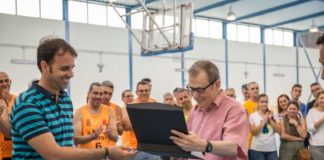 Merecido homenaje a Luis Alberto Armas Darias