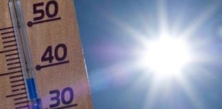 El calor sigue asfixiando en Canarias con temperaturas superiores a 34 grados este martes