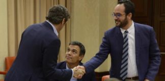 El PSOE concluye que abstenerse sería la «liquidación definitiva» del partido