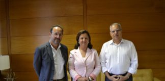 Curbelo mantiene un encuentro con representantes de la Asociación de Agricultores y Ganaderos de Canarias