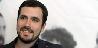 Alberto Garzón, ingresado desde el lunes por una infección vírica