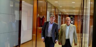 El cambio de Gobierno en Canarias con nuevo pacto CC-PP dependerá de ASG