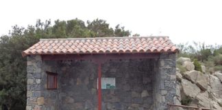El Cabildo de La Gomera amplia la red insular de marquesinas
