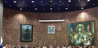 El Pleno del Cabildo aprueba las bases para las ayudas a los estudiantes gomeros