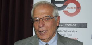 Josep Borrell, víctima de una estafa en internet de 150.000 euros