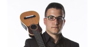 Victor Estárico presenta su antología del timple