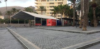 El Ayuntamiento instala cintas reflectantes para mejorar la seguridad en la Plaza de Las Américas