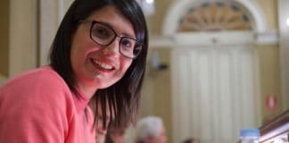 Aprobada la petición del PSOE de convocar un nuevo concurso para las radios con mayor papel social