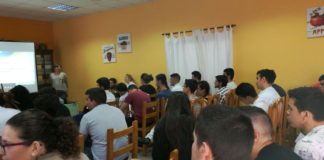 Charla de Protocolo Institucional en el IES San Sebastián de La Gomera