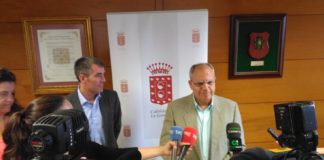 Clavijo y Curbelo exponen a los alcaldes los principales proyectos del FDCAN en La Gomera