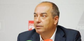 Julio Cruz pide en el Senado la mejora de tarifas y frecuencias aéreas directas de La Gomera con Tenerife y Gran Canaria