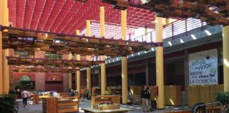 El servicio de rutas guiadas de San Sebastián incorpora el mercado municipal en su recorrido