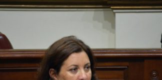 “El PP se niega a escuchar a la ciudadanía gomera”