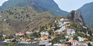 Hermigua reitera a la Dirección General de Infraestructuras Viarias la cesión de parte de la Travesía