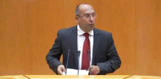 El PSOE reclama un incremento del 75% de la subvención para los residentes y usuarios de los aeropuertos de El Hierro y La Gomera