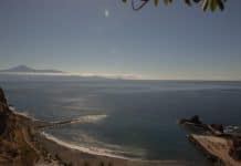 Hallan el cadáver de un hombre flotando en el mar en la costa de San Sebastián de La Gomera