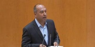 “El PP se desentiende de la deuda de carreteras y envía a los canarios a la ‘segunda división’ en infraestructuras”