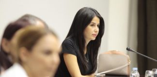 ASG apuesta por impulsar la figura del Defensor del Menor para velar por la protección de las familias