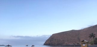 San Sebastián de La Gomera reabre su playa para el paseo y habilita una zona para nadar