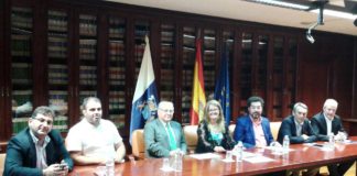 Ángeles Palmero anima a los comerciantes de las islas a la unidad de acción