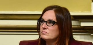 Podemos exige al Gobierno de Clavijo crear ya por ley el Colegio Oficial de Terapeutas