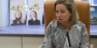 Oramas tilda de «inadmisible» que Antona «amenace» con «derribar» al Gobierno de Coalición Canaria