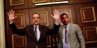 Seguidores de Maduro irrumpen en el Parlamento y hieren a diputados