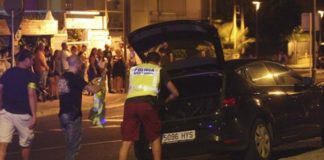 Los Mossos abaten a varios terroristas en un nuevo ataque en Cambrils esta madrugada