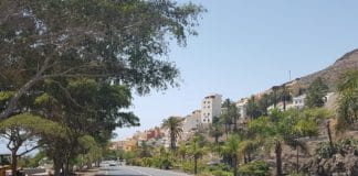 El Cabildo de La Gomera mejora la señalización de las vías insulares