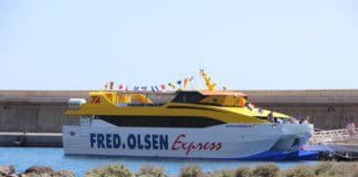 Curbelo demanda soluciones para retomar   la línea marítima interior de La Gomera