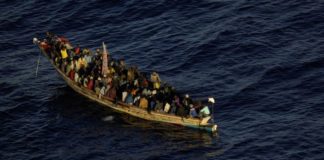 Un cayuco que partió de Senegal con casi 200 personas en paradero desconocido y sin noticias