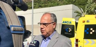 Curbelo solicitará al Gobierno que la ambulancia medicalizada se sitúe en las medianías de La Gomera