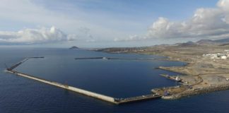 Esther González arranca a CC en el Gobierno el rechazo a la construcción del megapuerto de Fonsalía