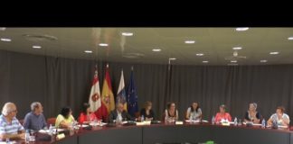 Curbelo firma el proyecto de redacción del nuevo centro sociosanitario de La Gomera