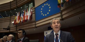 Fernando Clavijo consigue el respaldo unánime del Comité Europeo de las Regiones para las RUP