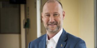 Pedro García Aguado regresa a la capital gomera con el programa ‘Cómo educar hoy’