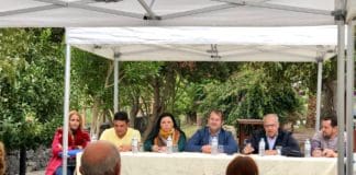 Cabildo y Ayuntamiento de Vallehermoso acercan a los vecinos del Ingenio los proyectos previstos en la zona