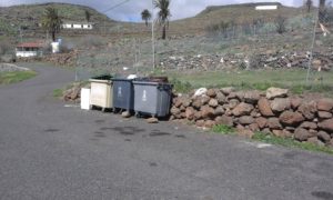 Contenedores de basura en Tejiade