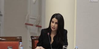 Mendoza insiste en que el precio de la cesta de la compra debe ser el mismo en todas las Islas