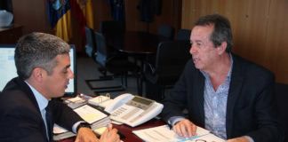 El Alcalde de Hermigua se reúne con el Consejero de Agricultura, Ganadería, Pesca y Aguas del Gobierno de Canarias